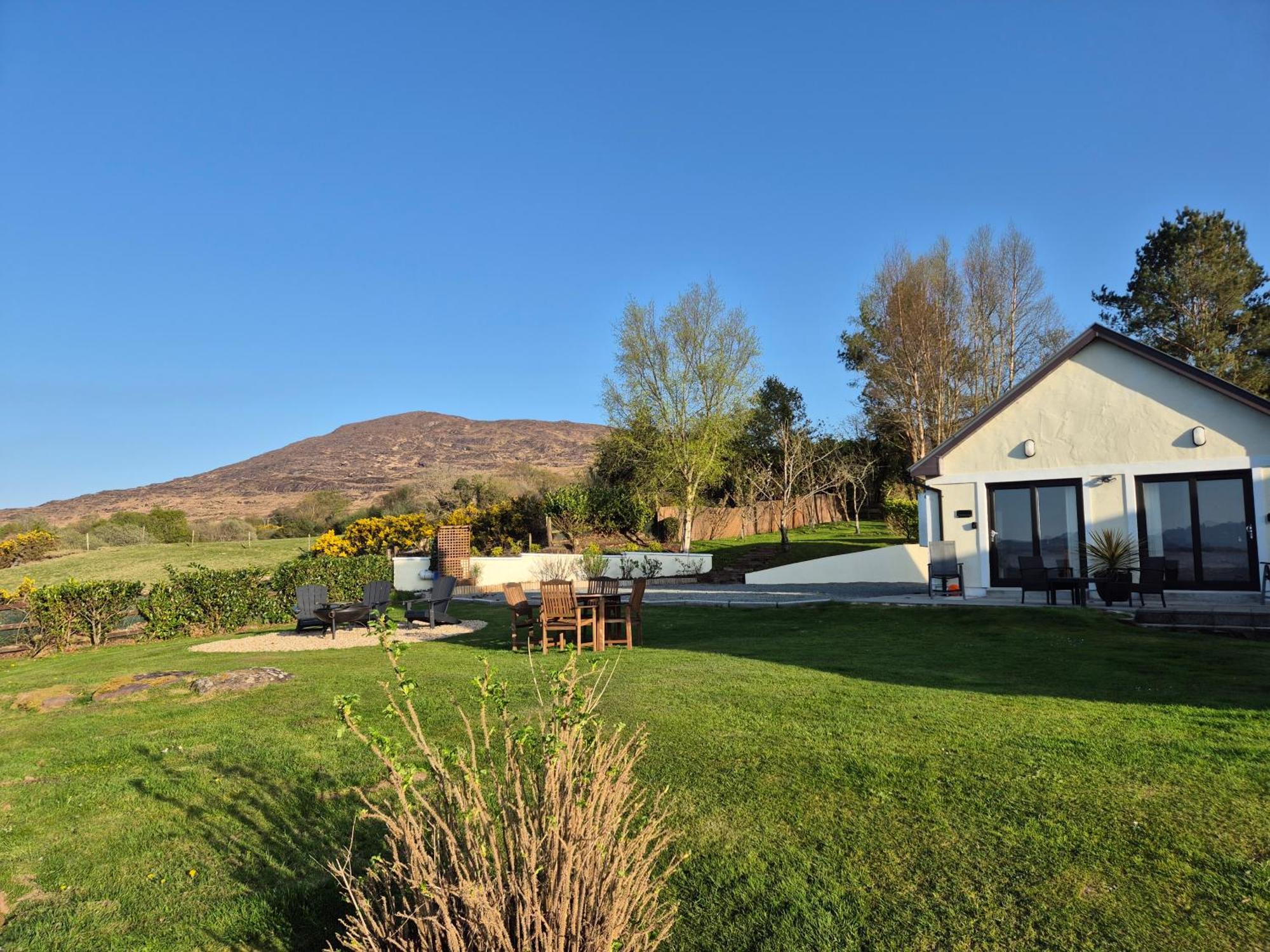 Misty Bay - Kenmare Hotell Exteriör bild